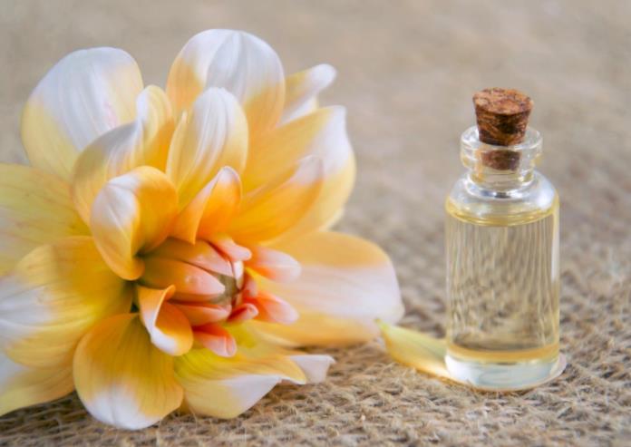 How to Use Serum Correctly: Best Skin Care Routine for Maximum Benefits